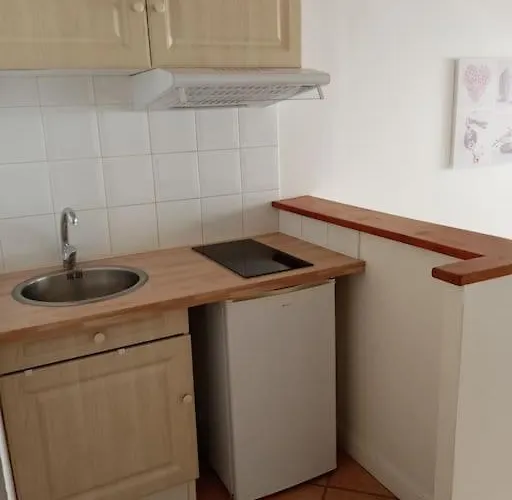 Petite Maison Avec Jardin